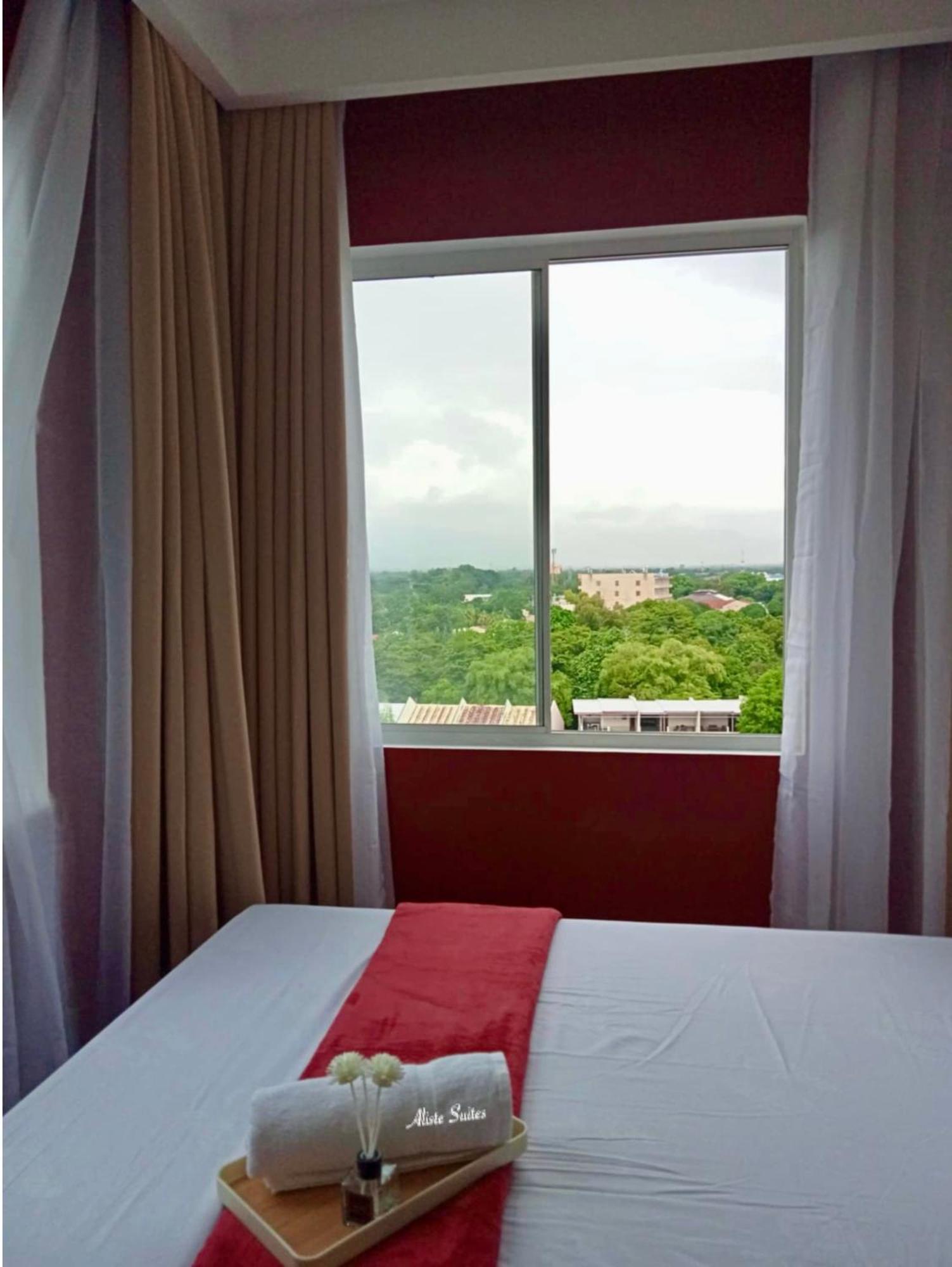 Aliste Suites Marina Spatial Dumaguete City Екстериор снимка