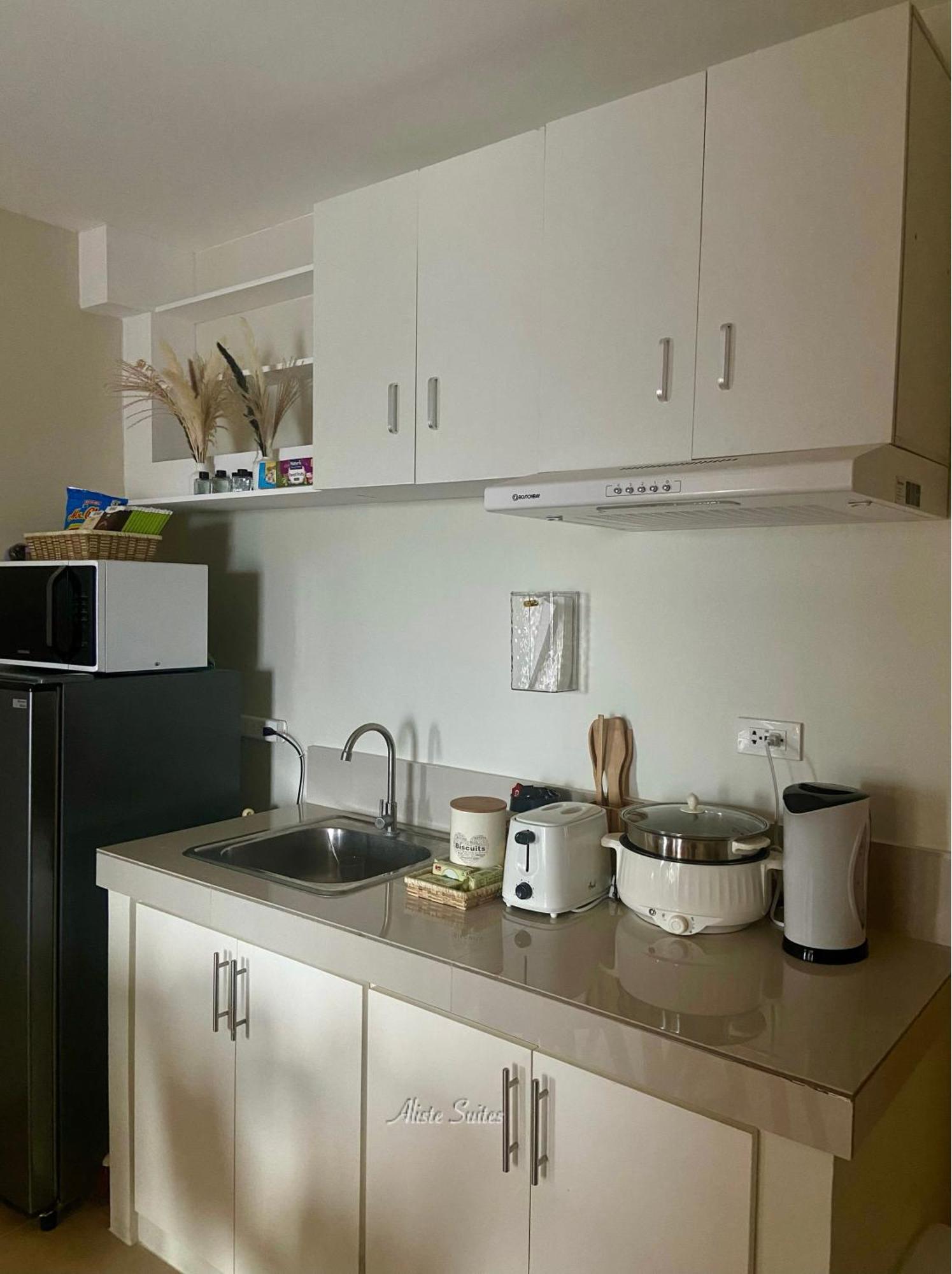 Aliste Suites Marina Spatial Dumaguete City Екстериор снимка
